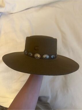 Charlie 1 horse hat